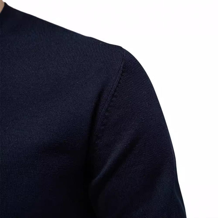 V-ringad Pullover i Elegant Bomull