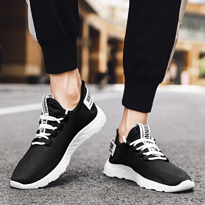 Maddox Sneakers