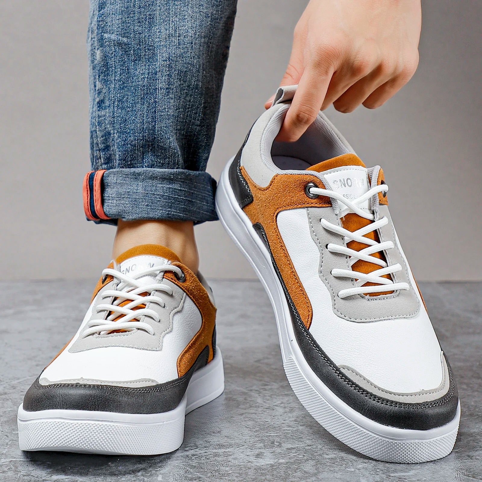Axel Dirotti Sneakers