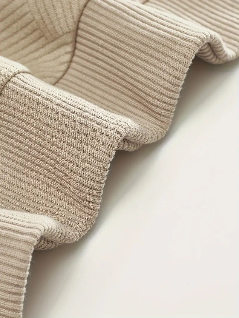 Avslappnad Pullover Med Geometrisk Design